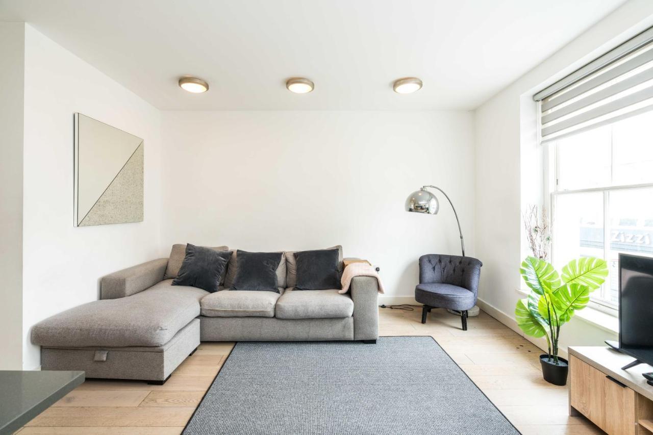 Spacious 2 Bedroom / Earls Court / Kensington Londres Exterior foto
